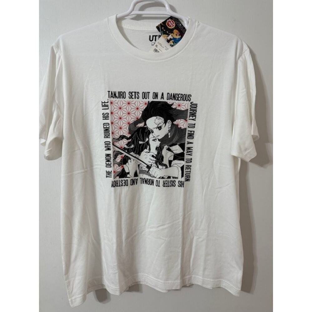 NWT UNIQLO Men's x Demon Slayer Kimetsu no Yaiba Tanjiro T-Shirt-Size XL